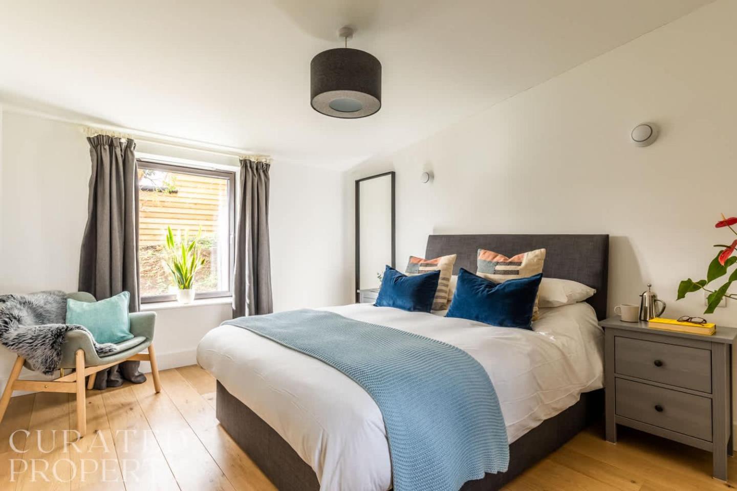 Stunning 5 Bedroom New Build With Amazing Views! Bath Exterior foto