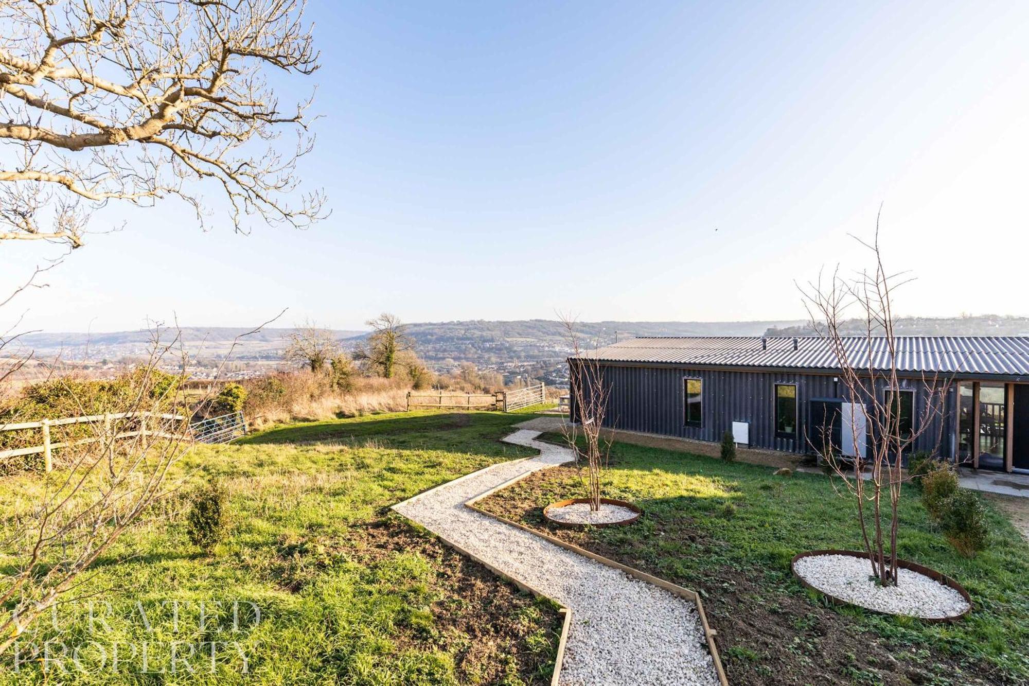 Stunning 5 Bedroom New Build With Amazing Views! Bath Exterior foto